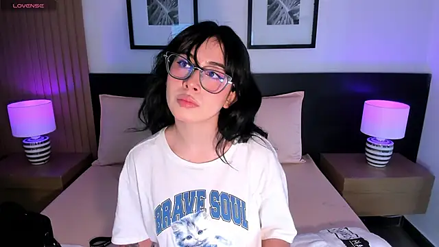 vi anaya online show from December 2, 12:07 pm