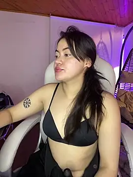 Camila pinkk online show from May 20, 1:52 pm