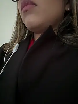 LuizaDiaz online show from November 6, 5:52 pm