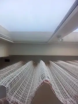 Lauren Amabel online show from March 23, 9:37 am