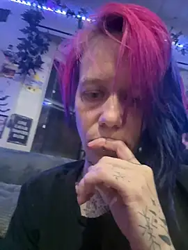 trashbrat online show from May 25, 6:56 am