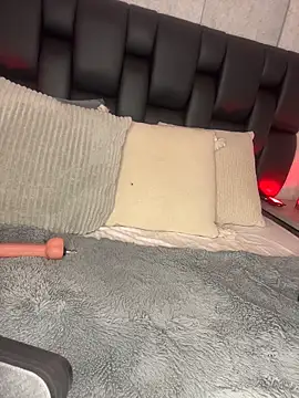 Blue Angell online show from March 19, 12:48 am