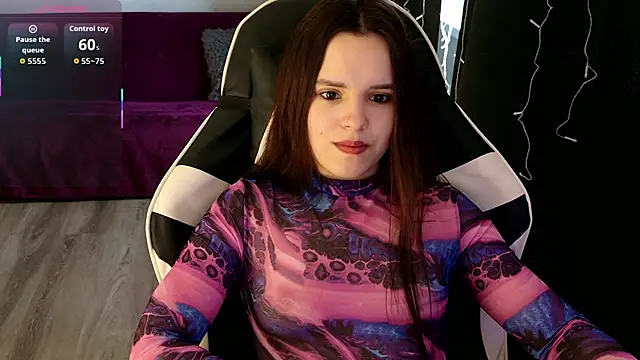 Harleen Moore online show from May 19, 5:14 am