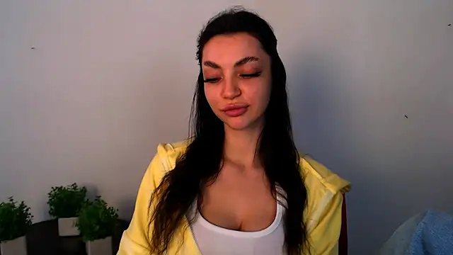Lexi Jous online show from May 8, 1:03 pm
