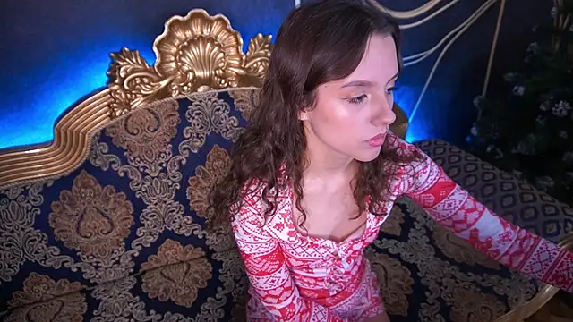 AnnaElys online show from December 22, 7:11 am