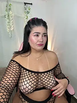 karla hotgirl online show from May 14, 1:22 am