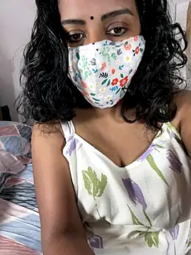 Snapshot of ArathyNambyarMallu chatting on September 20, 9:07 am ArathyNambyarMallu online show from September 20, 9:07 am