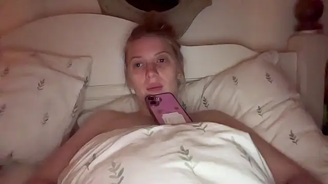 Ella-82 online show from June 19, 7:39 pm