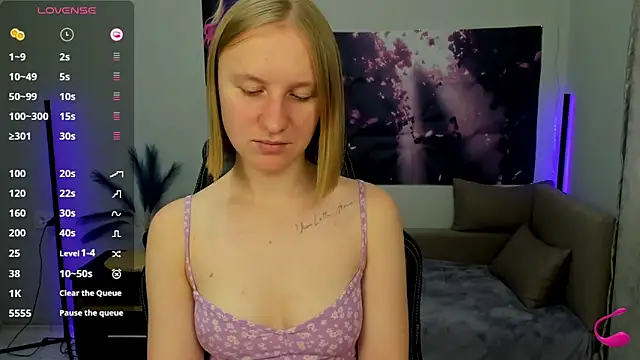 BeautyBlondy online show from October 25, 12:46 pm