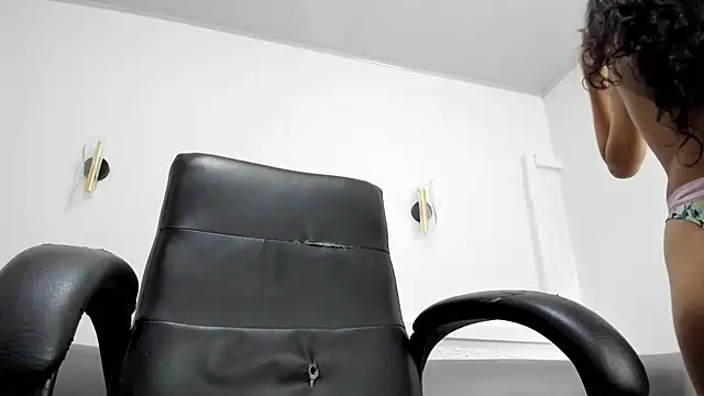 Valentina slim online show from May 23, 1:59 am
