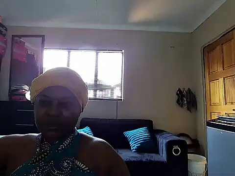 fatass2twerk225 online show from September 22, 12:03 pm