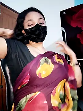 Tina-Sen online show from February 3, 1:59 am