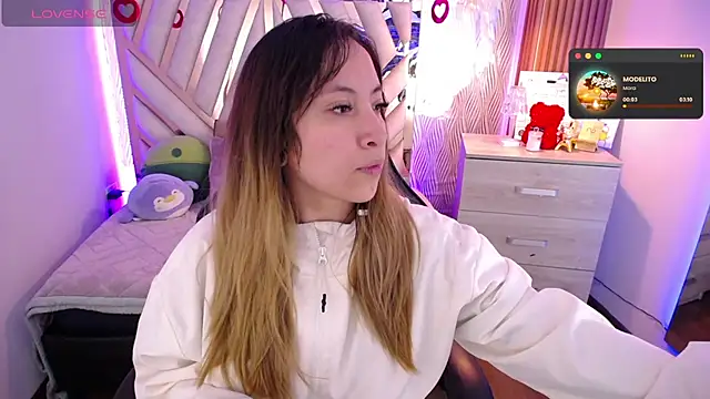NyxAndria 1 online show from May 17, 2:55 am