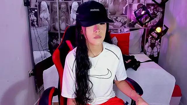 Lil ceyy online show from September 20, 7:45 pm