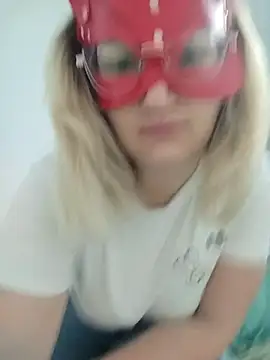 blondaf online show from April 9, 4:59 am