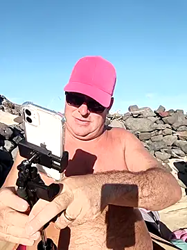 MountJohnXL online show from December 18, 4:12 pm