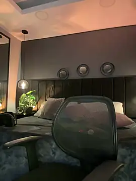 Sara  collins   online show from February 10, 12:30 pm