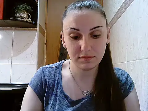 Yuliia30 online show from May 5, 5:16 pm