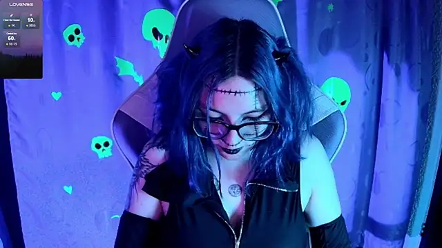 Kimlennox  online show from November 21, 2:52 pm