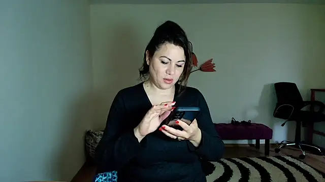 VixenVibesX online show from May 22, 7:39 am