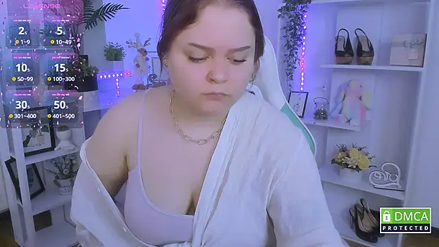 Erica  Alta online show from December 18, 7:24 am