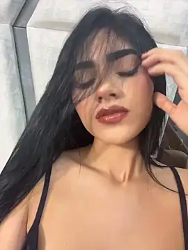 BellaaStorm online show from November 7, 8:47 pm