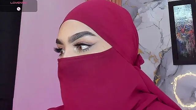 Maissa Alabi online show from May 9, 9:39 pm