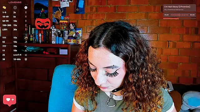 Annycolin  online show from November 11, 4:08 am