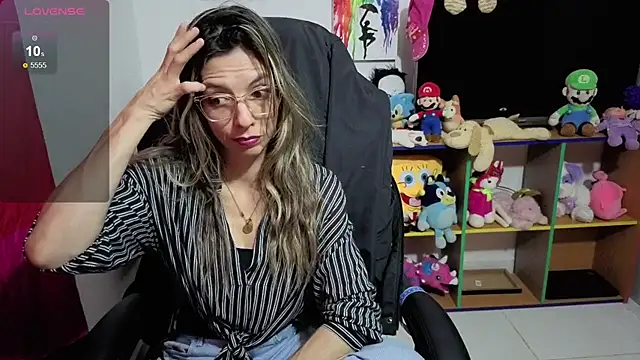 Princezzlove3 online show from October 28, 3:01 am