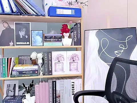 Lush-Office online show from January 19, 1:51 pm