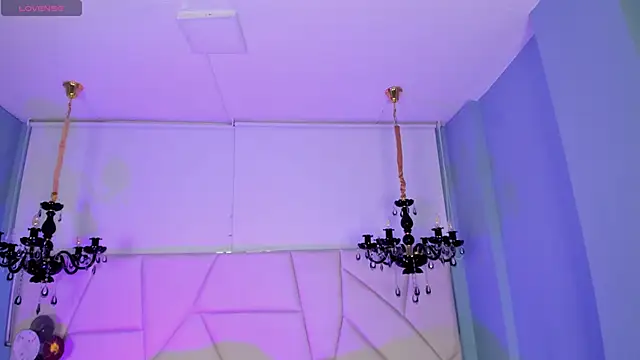 Aitana Hilton  online show from November 1, 11:36 am