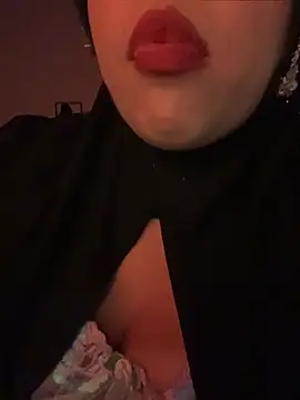 zahra Jalid online show from May 14, 9:42 pm