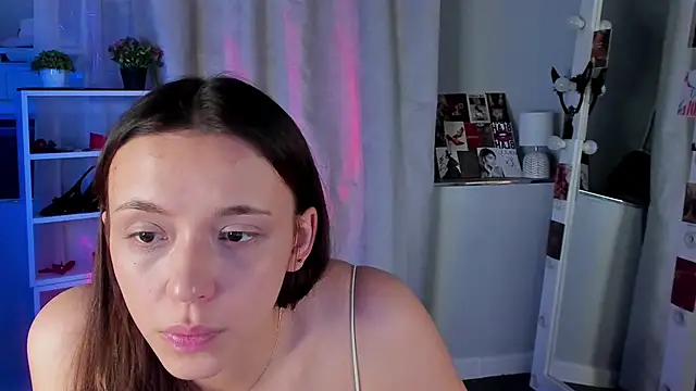 Sahara Shields online show from October 14, 10:51 am