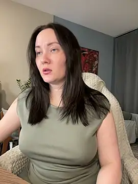 Kiss My Body online show from April 1, 4:48 pm