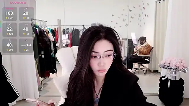 miaomiao-777 online show from February 9, 5:53 am