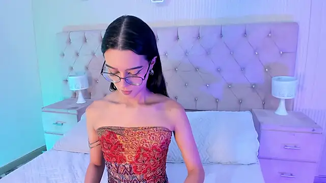 MattThompsonn online show from October 9, 10:25 pm