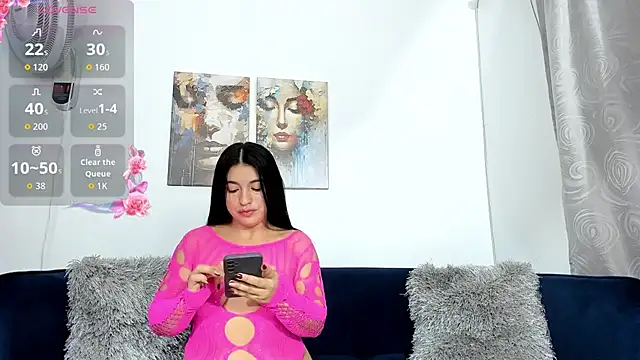 NicolettaLima online show from November 6, 12:05 am