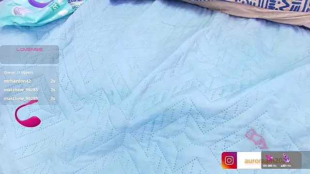 Auroraa miller online show from October 8, 2:32 pm