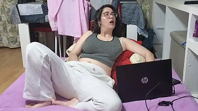 SiperinoLossado online show from April 1, 7:44 pm