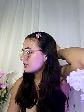 Snapshot of baaby-miiaa chatting on September 28, 4:30 am baaby-miiaa online show from September 28, 4:30 am
