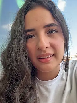 baaby-miiaa online show from May 22, 3:10 pm