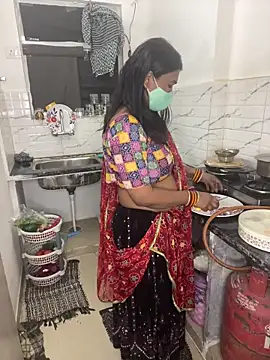 YourSuperTanya online show from February 18, 5:56 pm