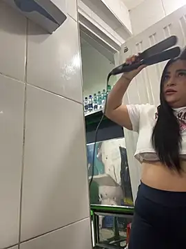 Miia Jazmin online show from December 5, 5:03 pm