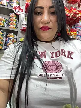 Miia Jazmin online show from May 5, 2:20 pm