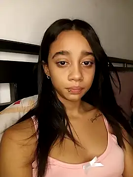 Zoe Sweett18 online show from April 8, 12:24 am