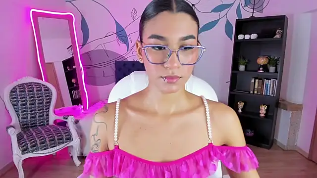 Dana Paula online show from February 18, 11:42 am