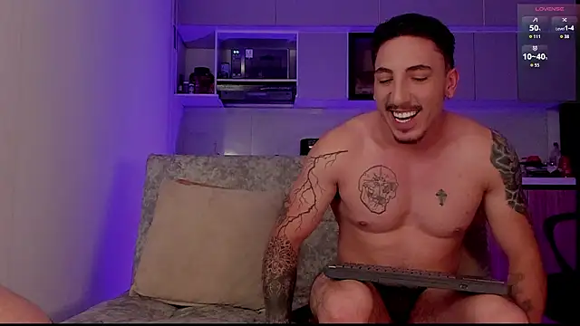 dylanspencer28 online show from February 27, 12:54 am