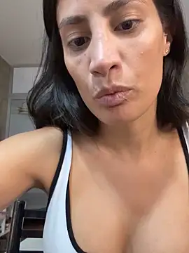 Putitatease online show from February 16, 6:30 pm