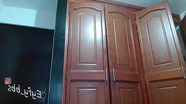 Eyfy bbs online show from December 13, 10:05 pm