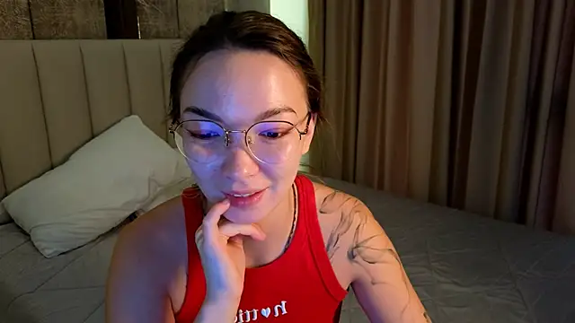 SusannJohnson online show from May 21, 12:19 am
